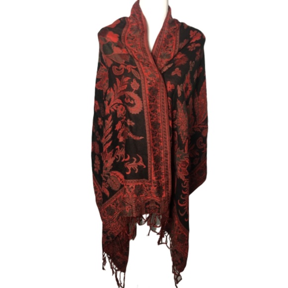 Accessories - ✨3 for $20!✨ Beautiful Scarf Shawl Wrap